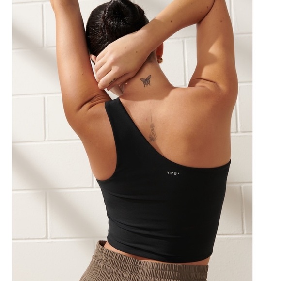 Abercrombie & Fitch YPB One-Shoulder Slim Tank - Picture 3 of 7